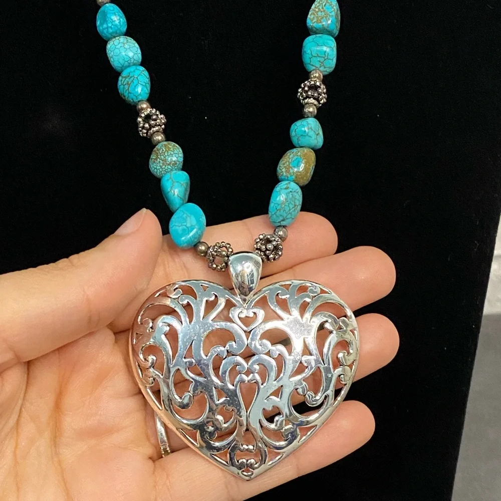 Large Heart Turquoise Stones Necklace